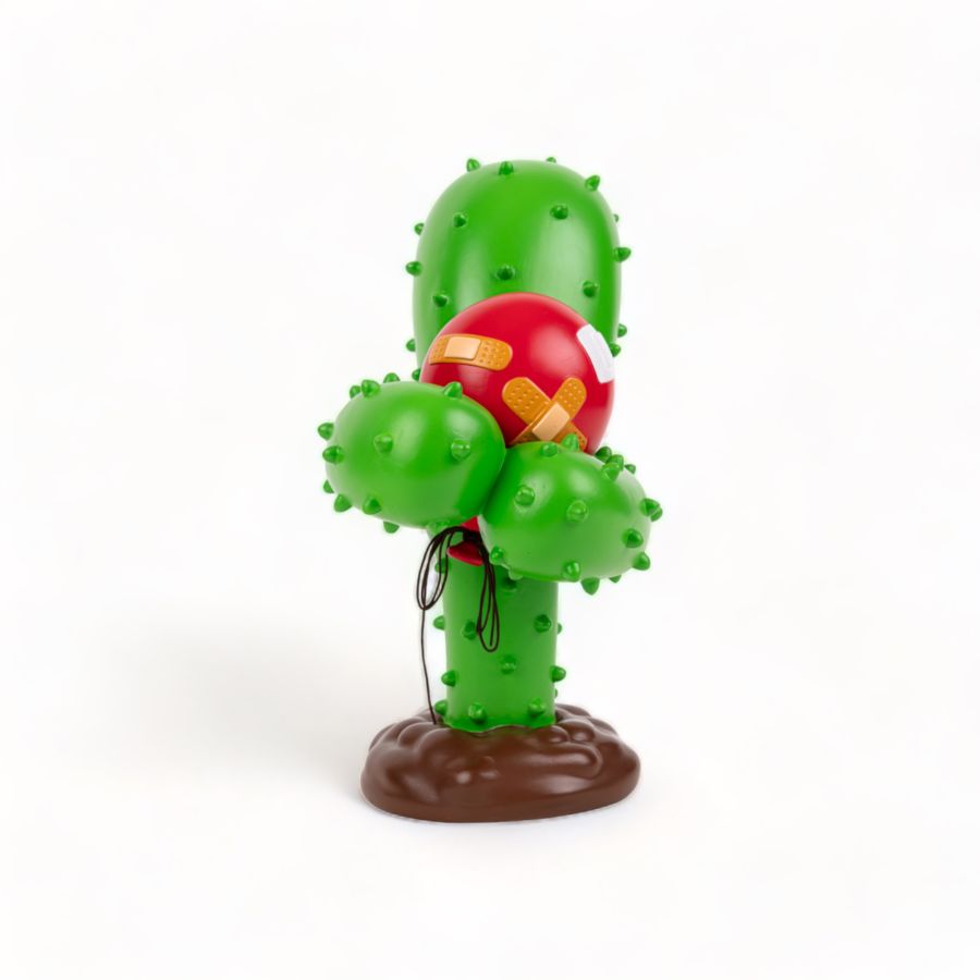 scultura seletti che rappresenta un cuore ferito